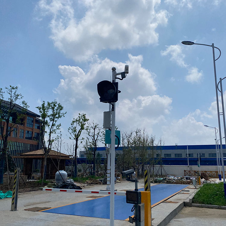 江蘇無人值守稱重系統2臺地磅+無人值守管理系統客戶現場 江蘇無人值守稱重系統2臺地磅+無人值守管理系統客戶現場