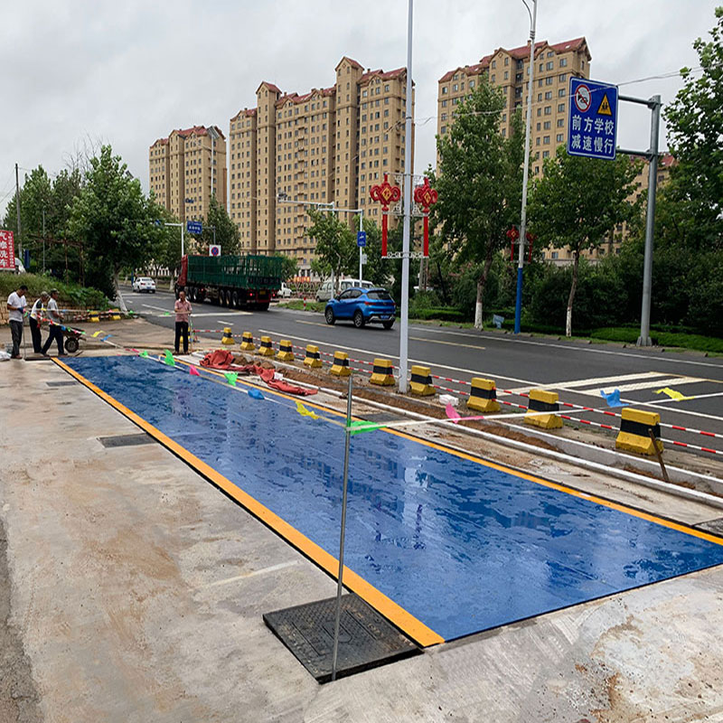 青島平度地磅100噸電子地磅客戶定制顏色現(xiàn)場案例 青島平度地磅100噸電子地磅客戶定制顏色現(xiàn)場案例