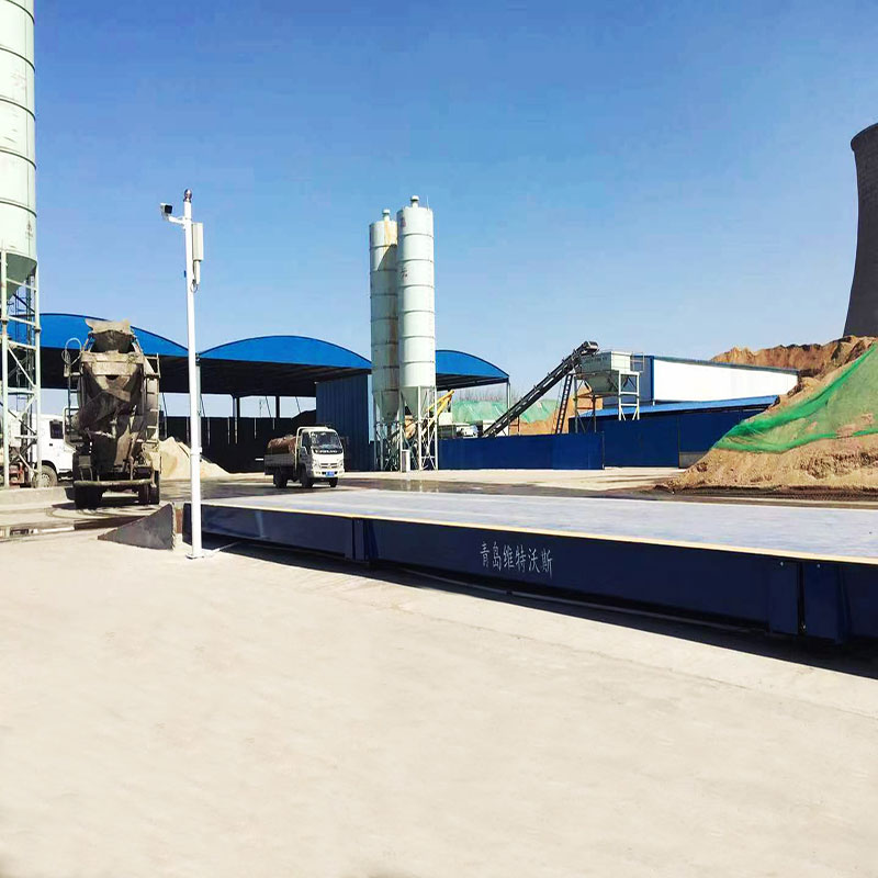 遼寧地磅 100噸電子地磅安裝現(xiàn)場 遼寧地磅 100噸電子地磅安裝現(xiàn)場